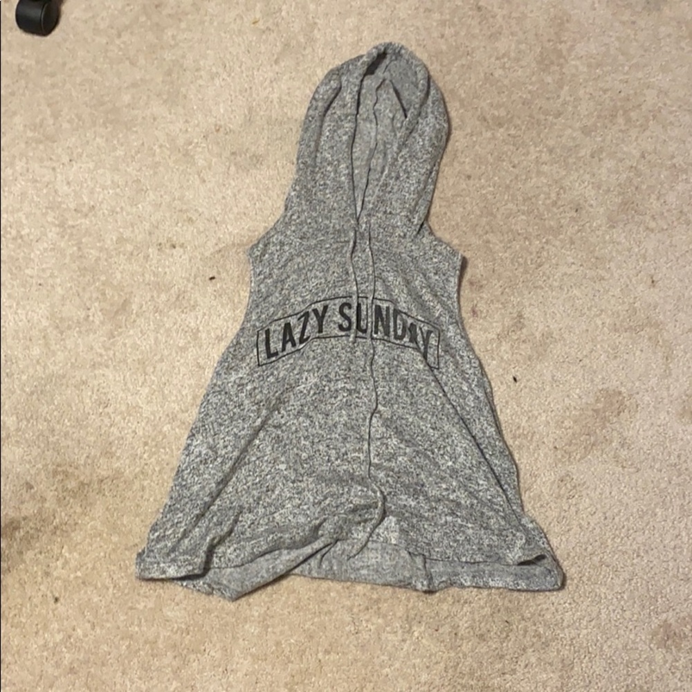 stretchy tank top with hood and Drawstrings